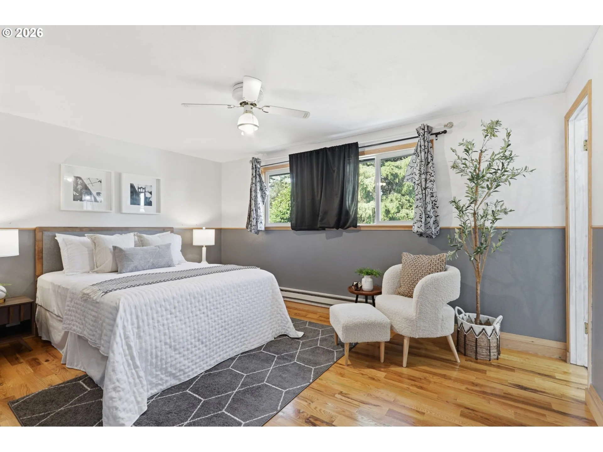 Bedroom, Primary