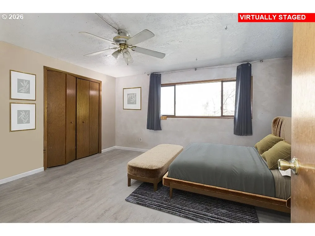 Bedroom, Primary-Upper