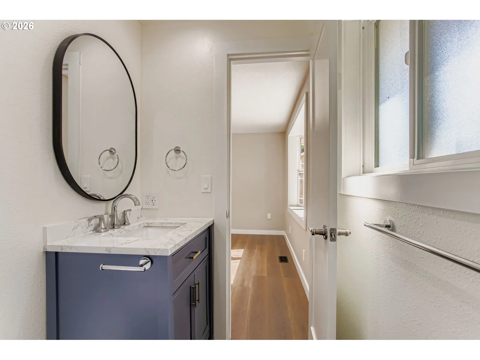 Bathroom, Attached