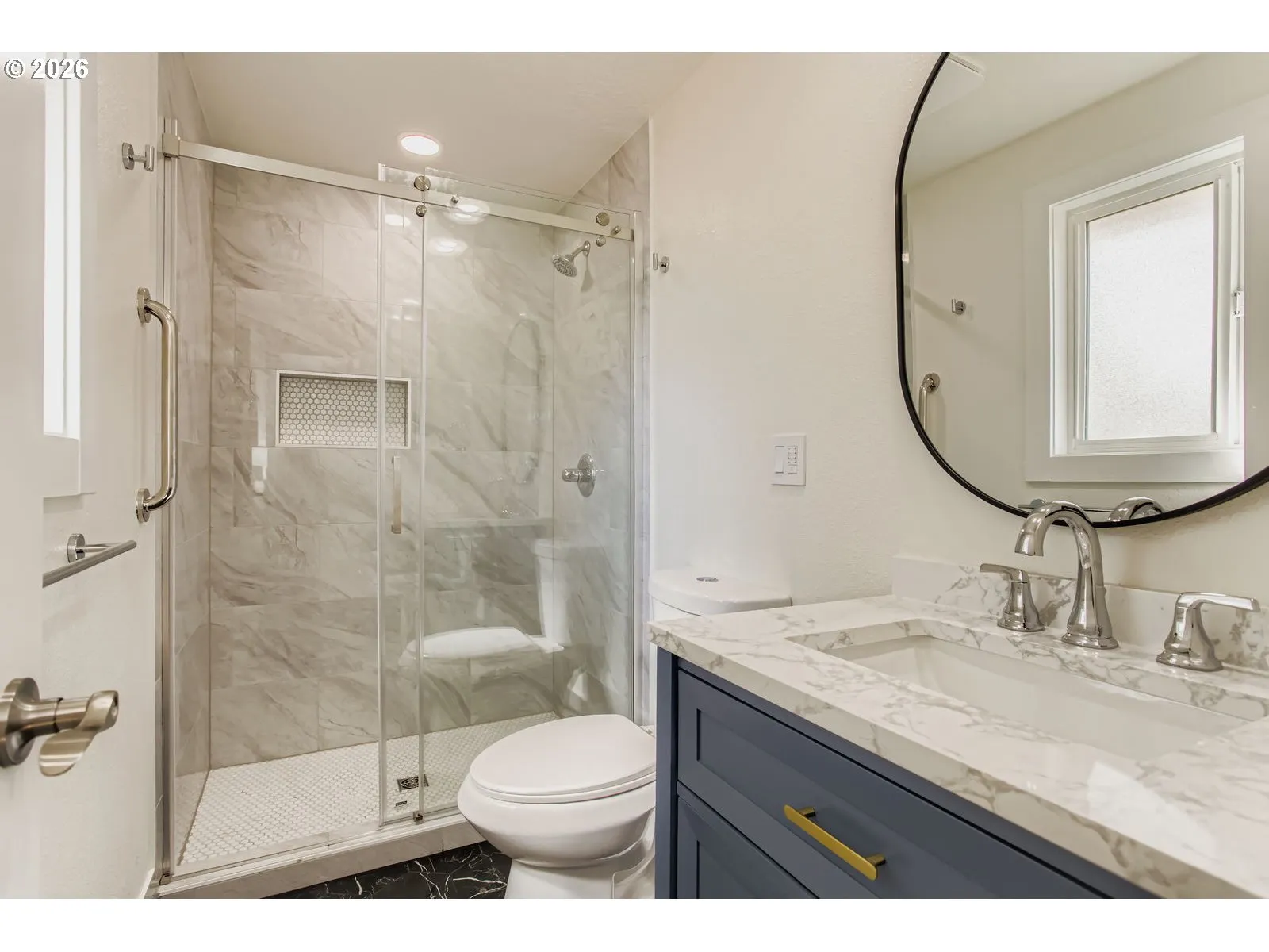 Bathroom, Attached