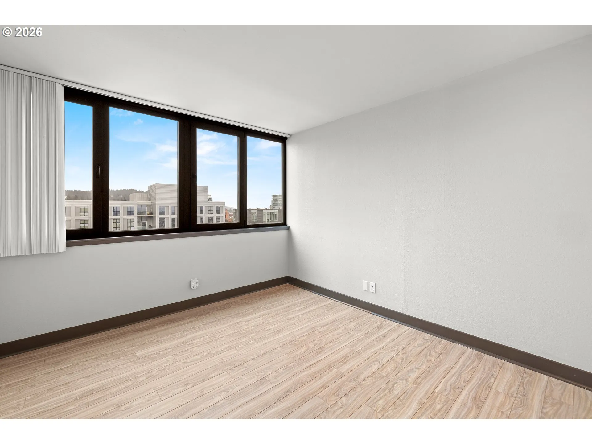 Bedroom, Primary