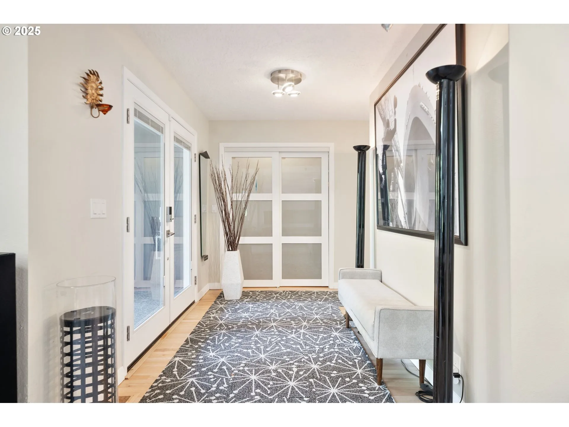 Entrance/Foyer
