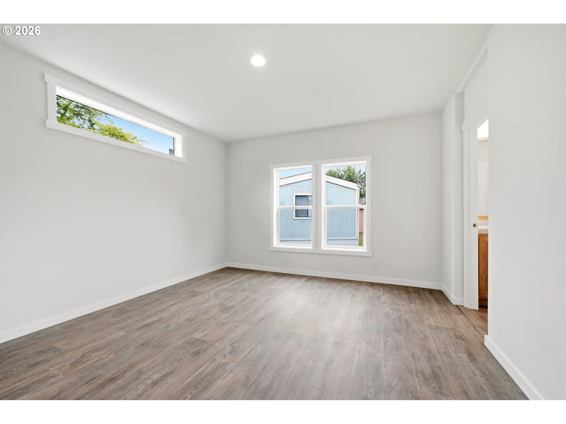 Bedroom, Primary