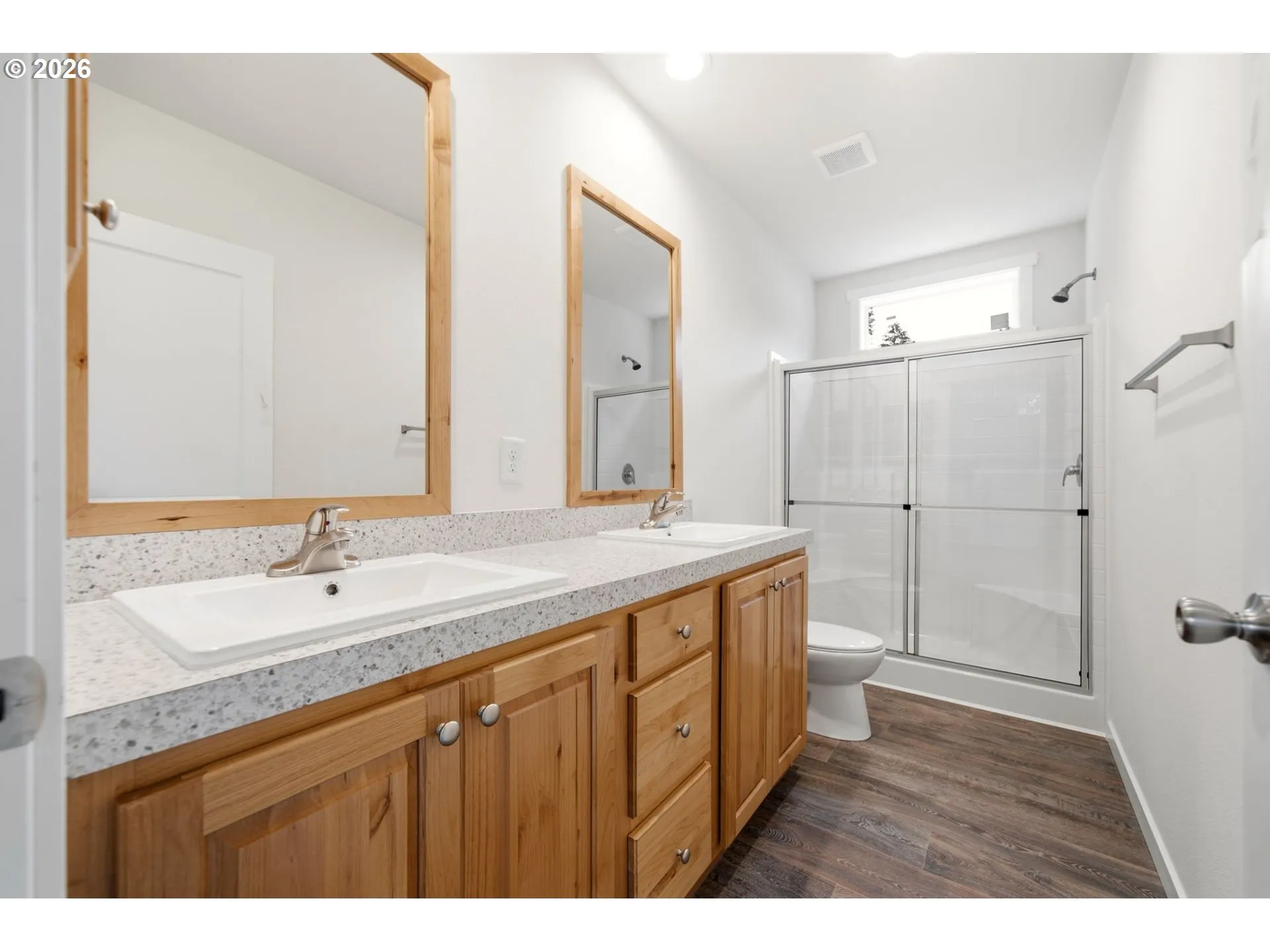 Bathroom, Attached-Double Sinks