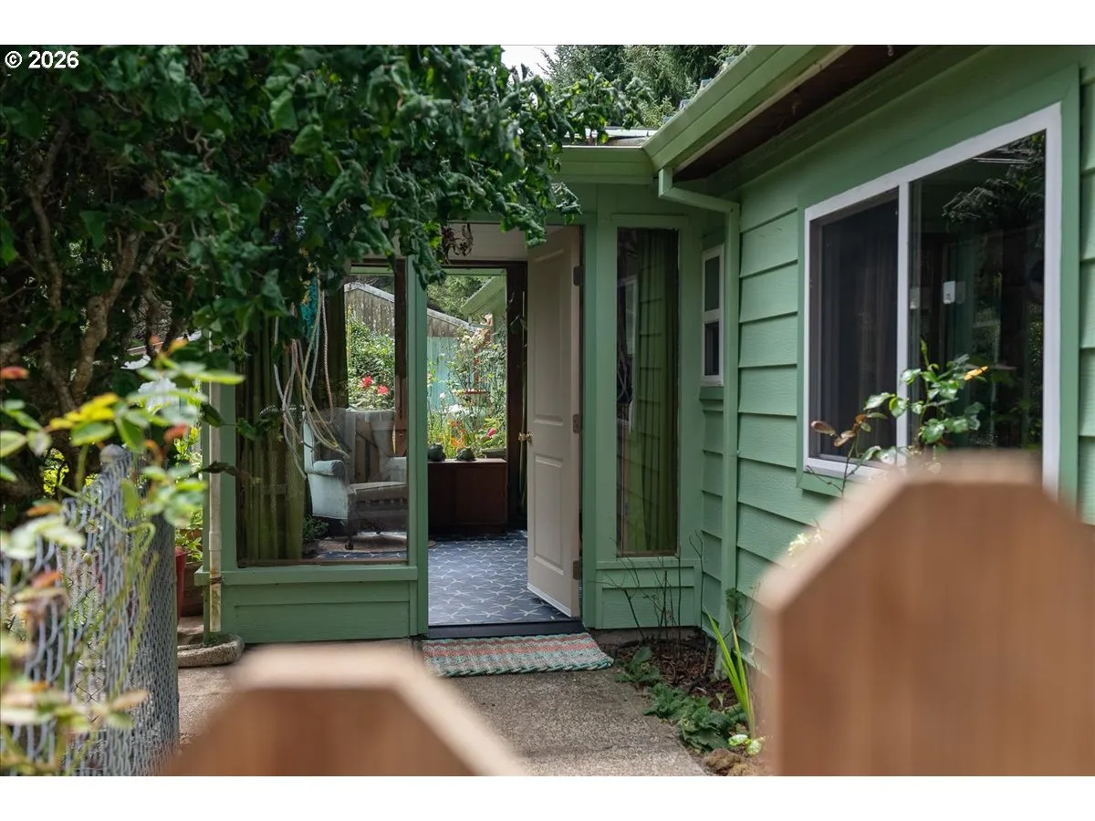 Entrance/Foyer