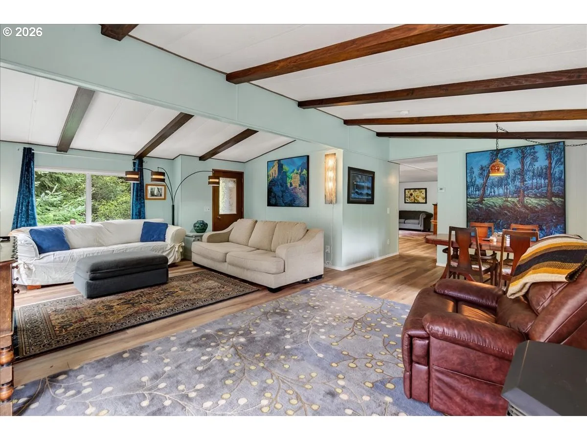 Living Room/Dining Room