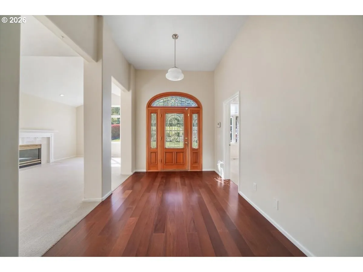 Entrance/Foyer
