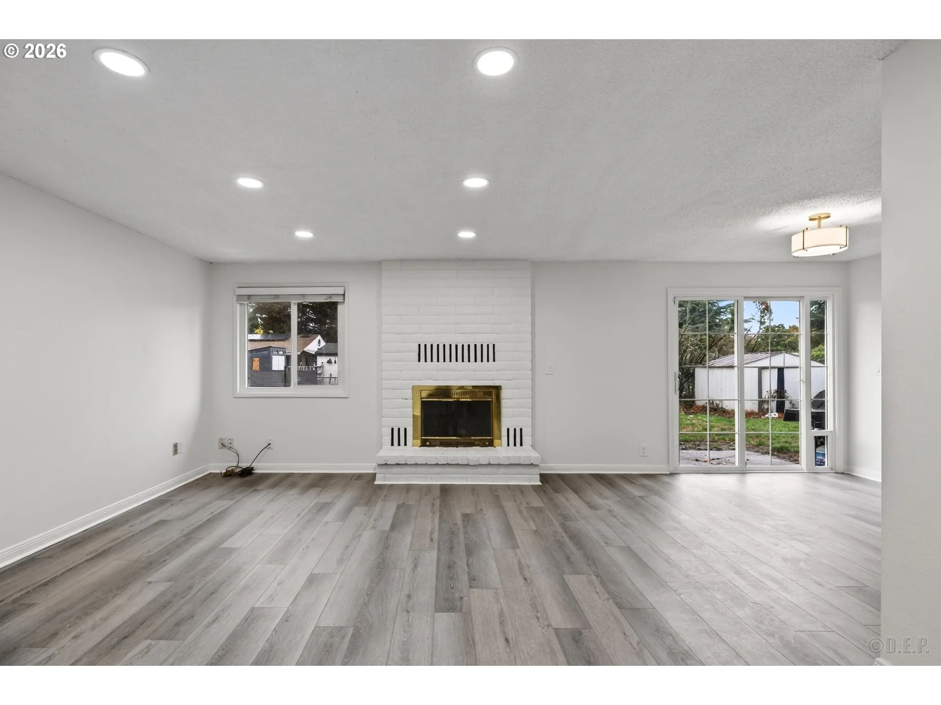 Living Room/Dining Room