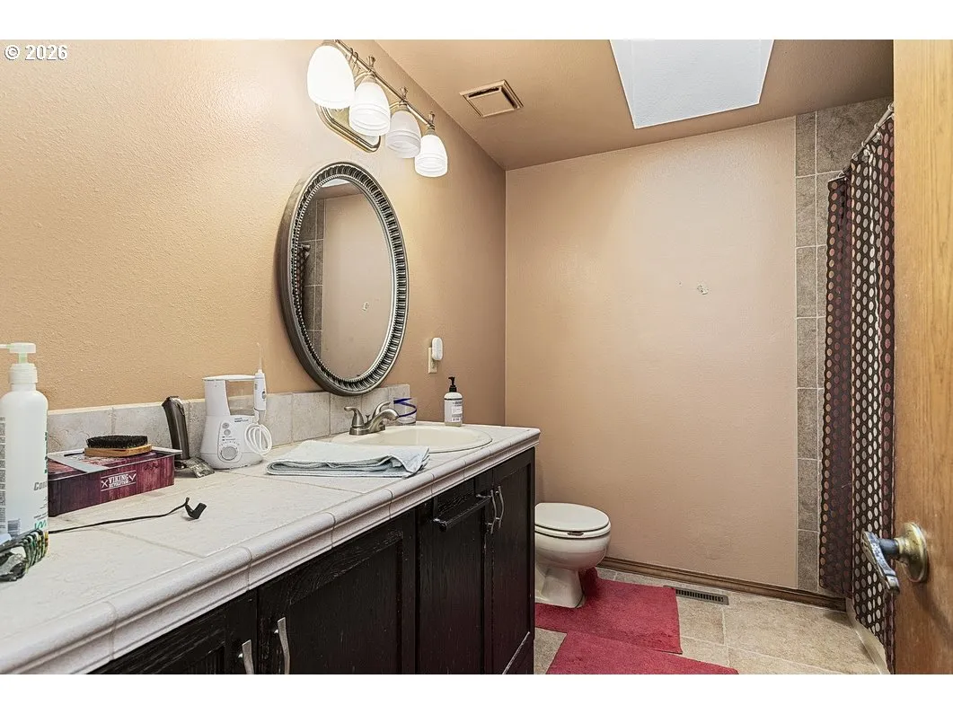 Bathroom-Hall