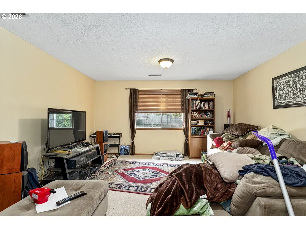 Family Room-Lower