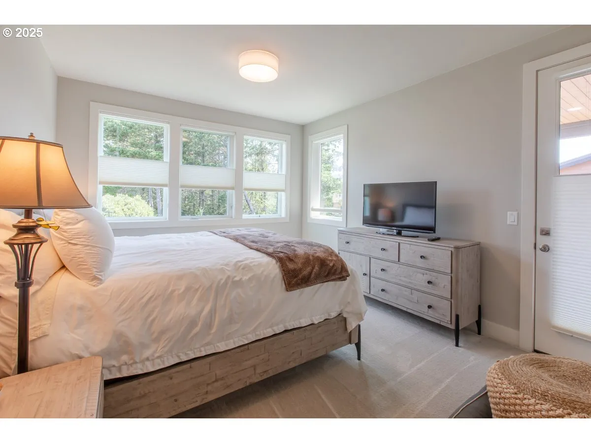 Owner's Suite Bedroom