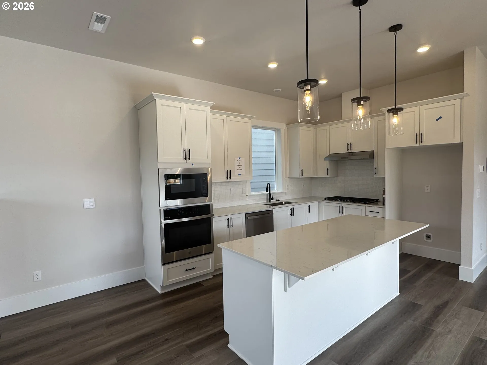 Kitchen-Island