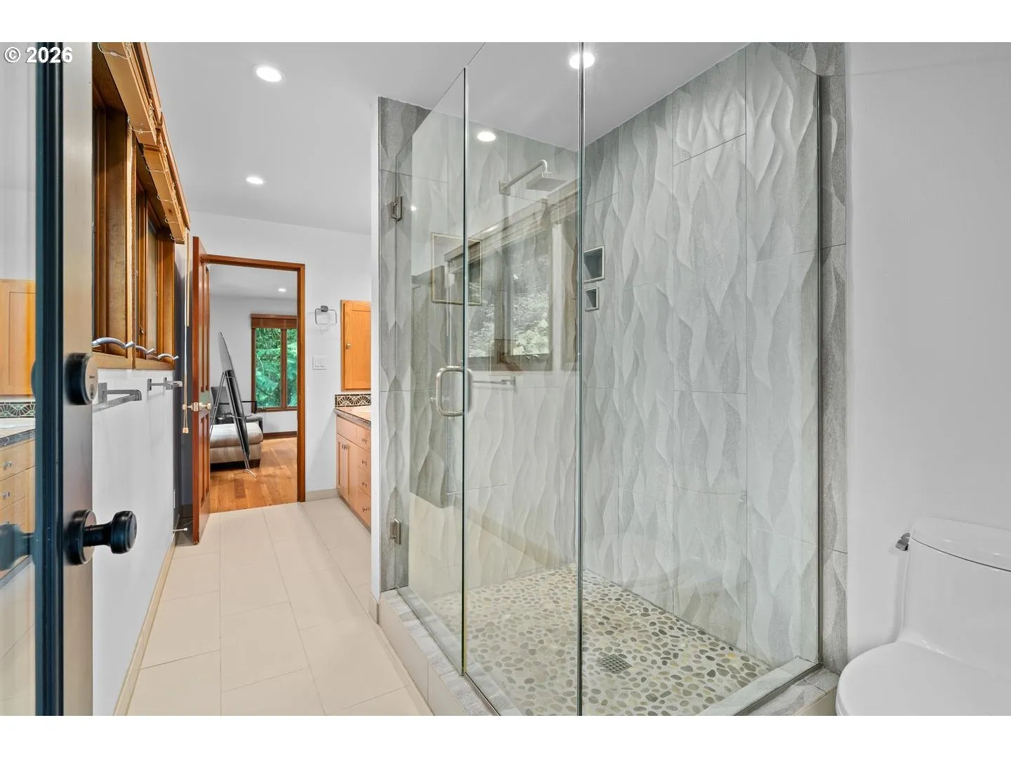 Bathroom, Attached
