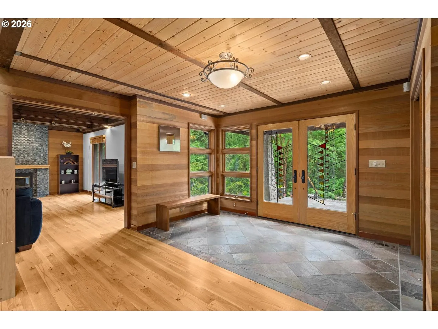 Entrance/Foyer