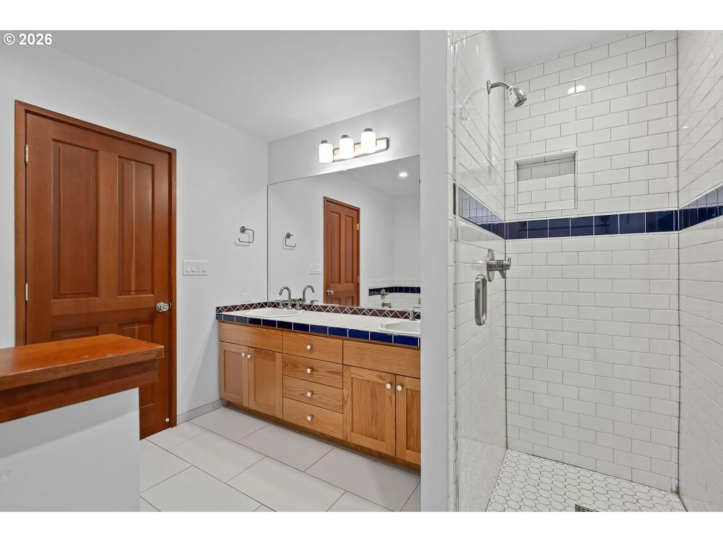 Bathroom-Hall