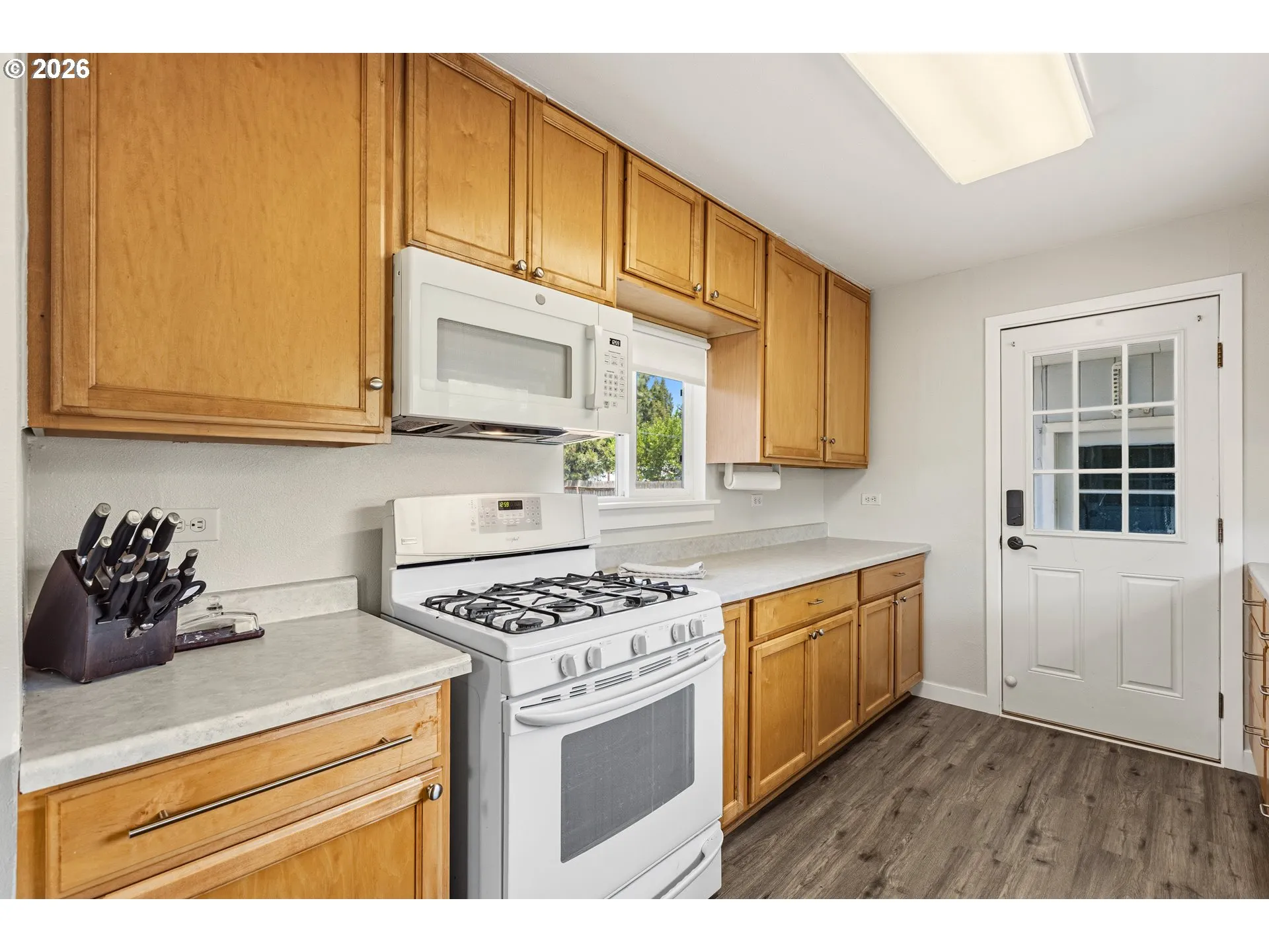 Kitchen-Oven