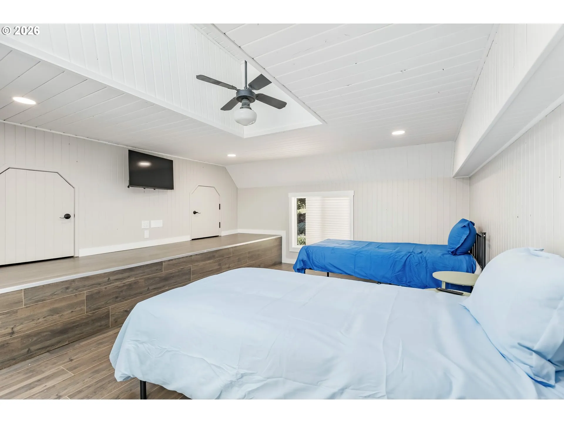 Bedroom, Primary-Ceiling Fan