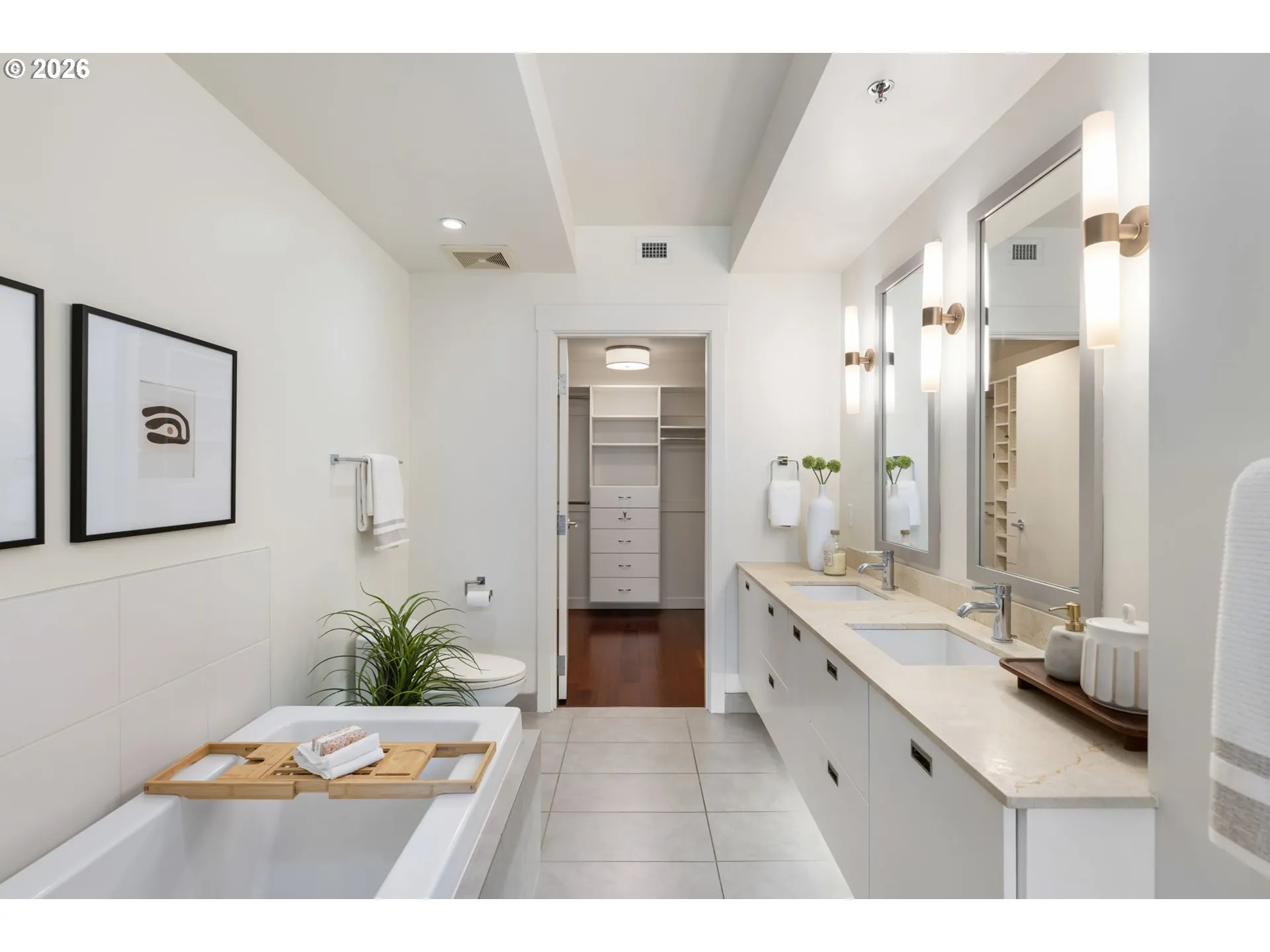Bathroom, Attached-Double Sinks