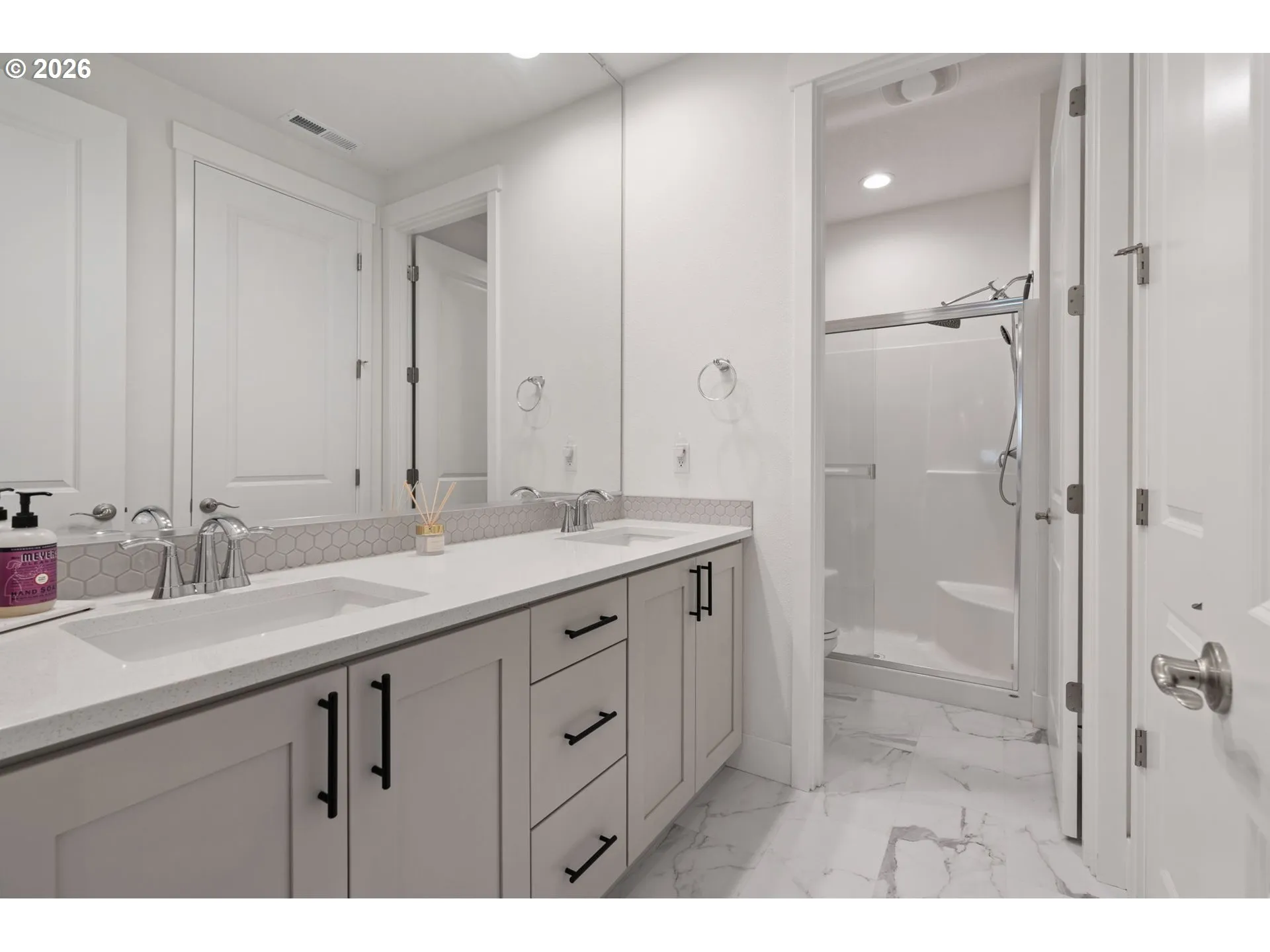 Bathroom-Double Sinks
