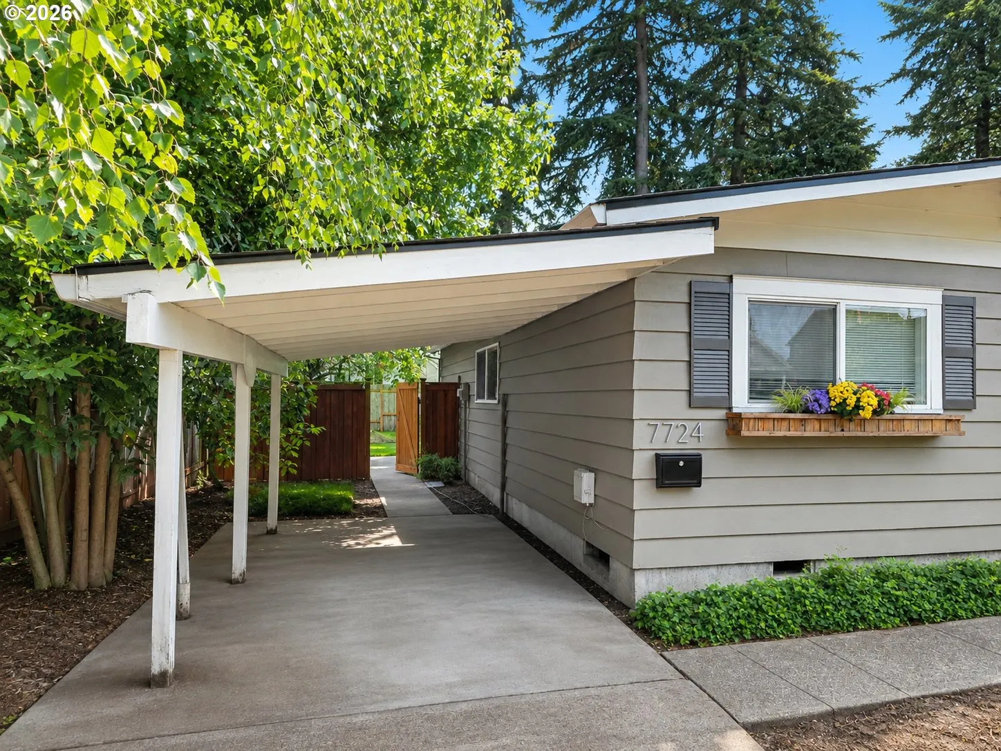 Carport