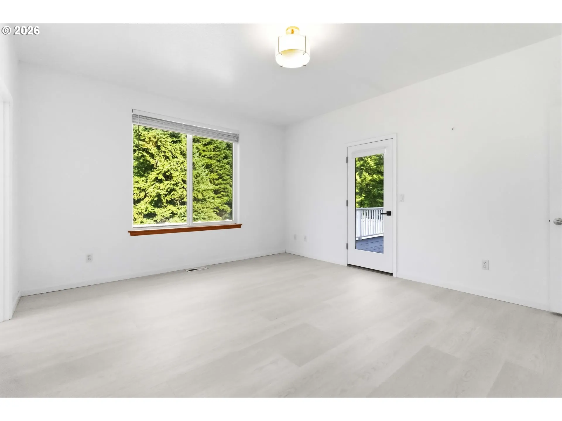 Primary Bedroom-Main