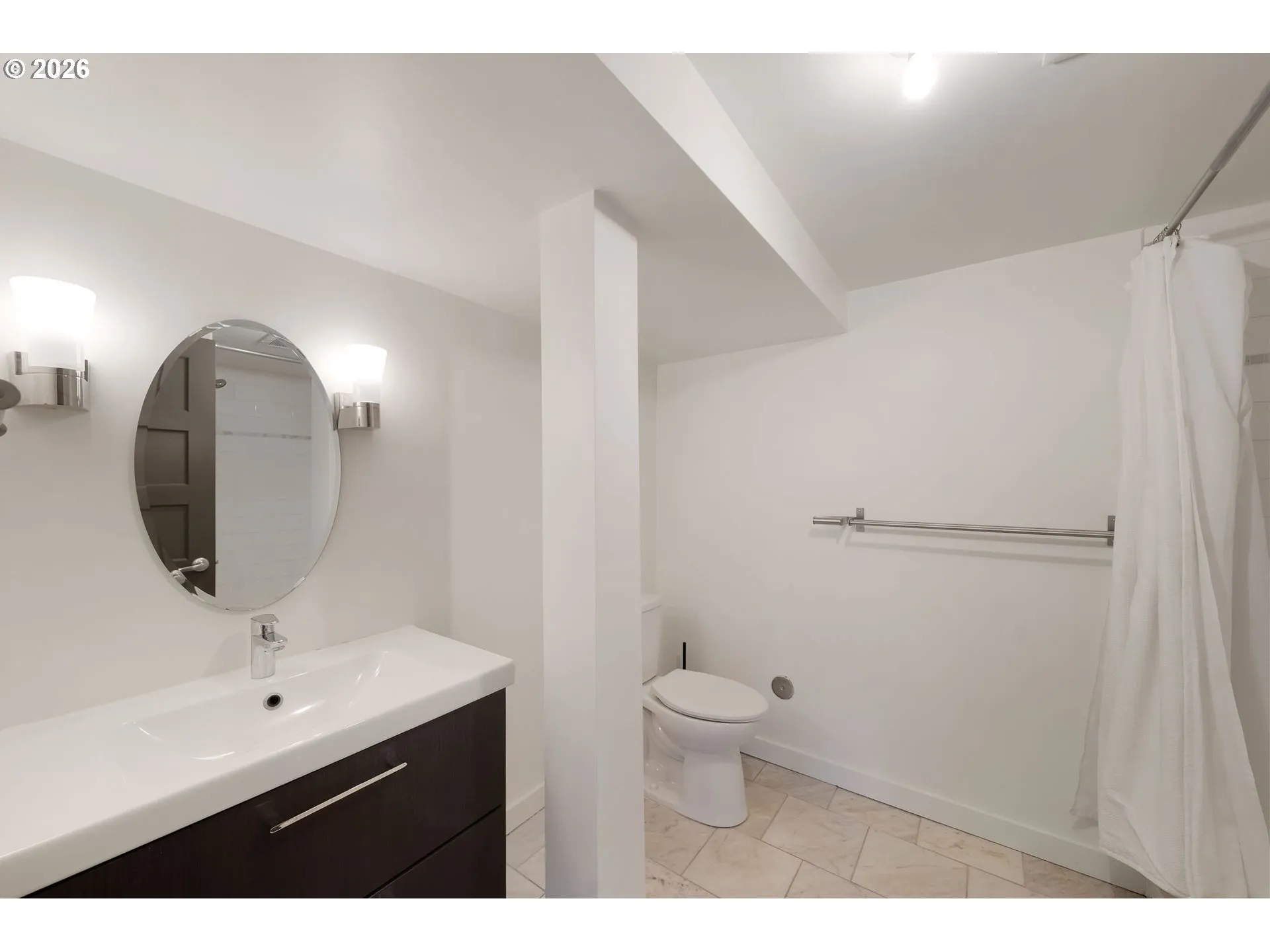 Bathroom-Lower