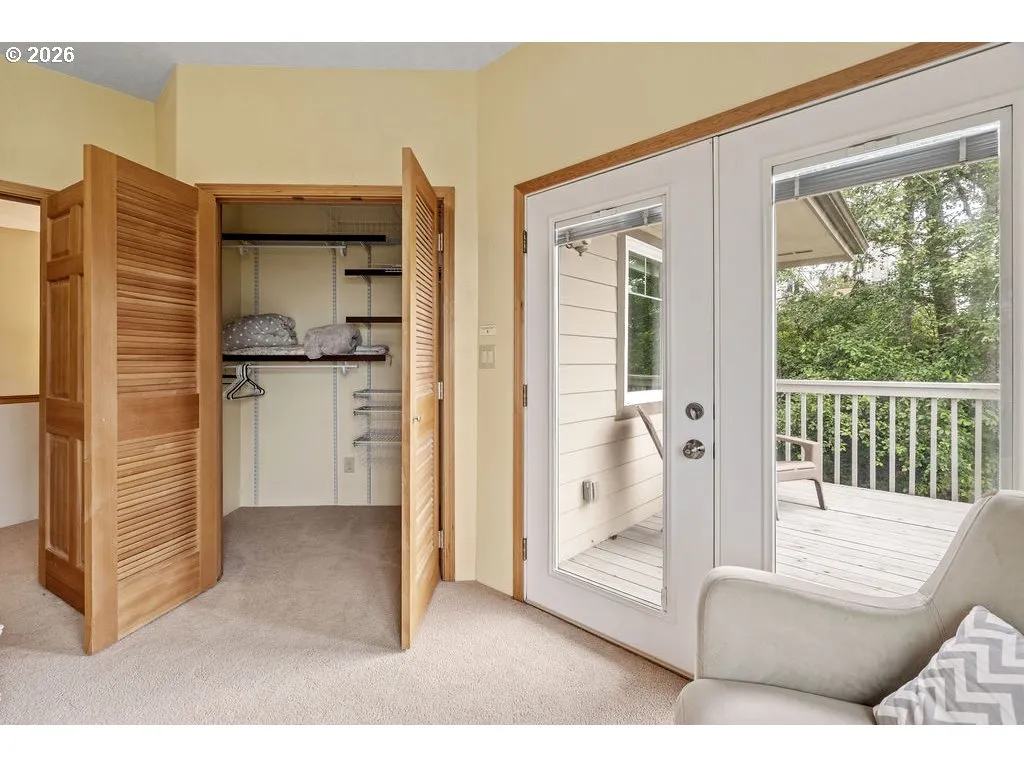 Bedroom, Primary-Walk-In Closet