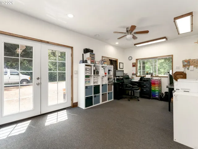 Den/Office-Ceiling Fan