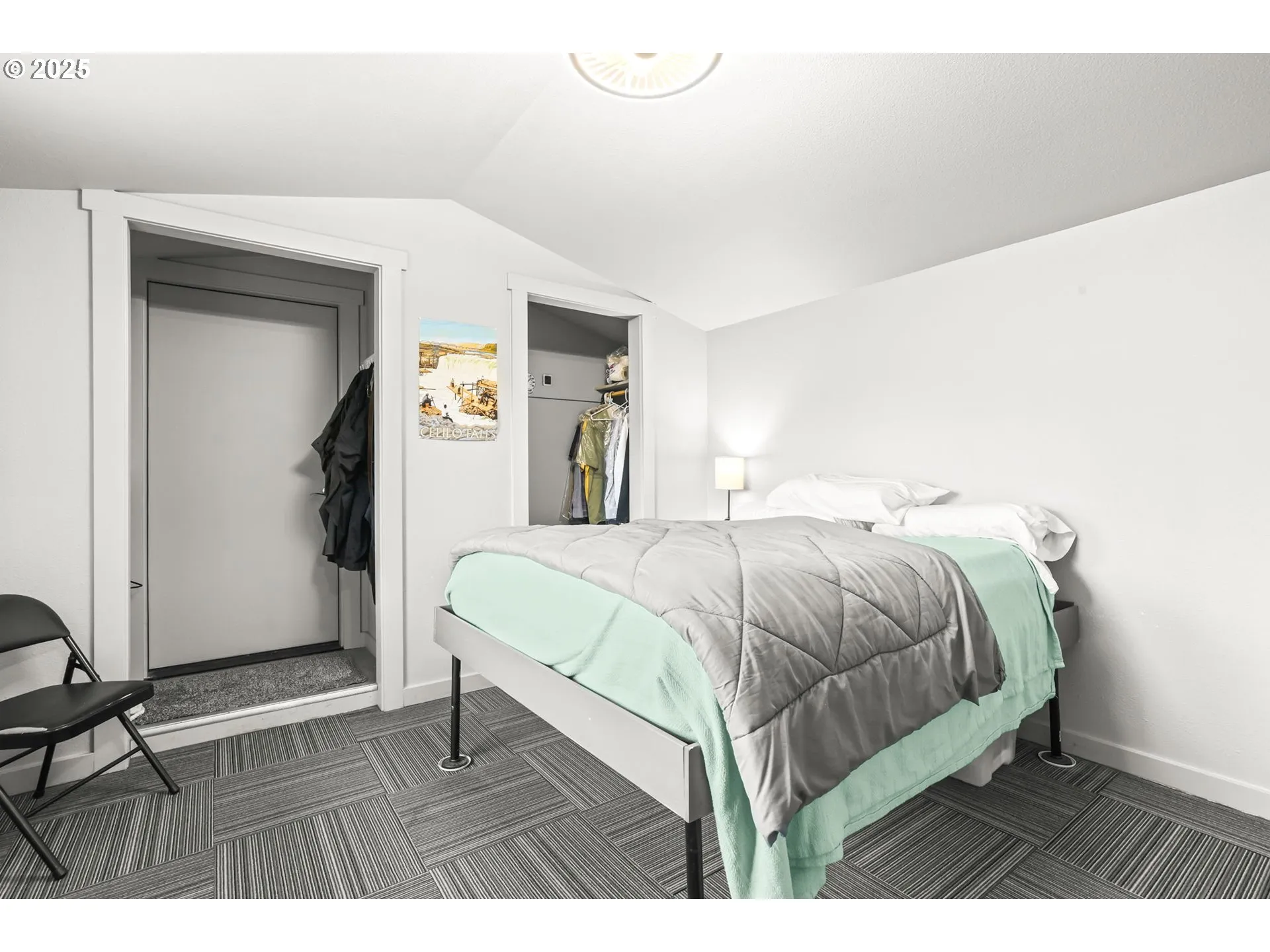 Den/Office-Upper