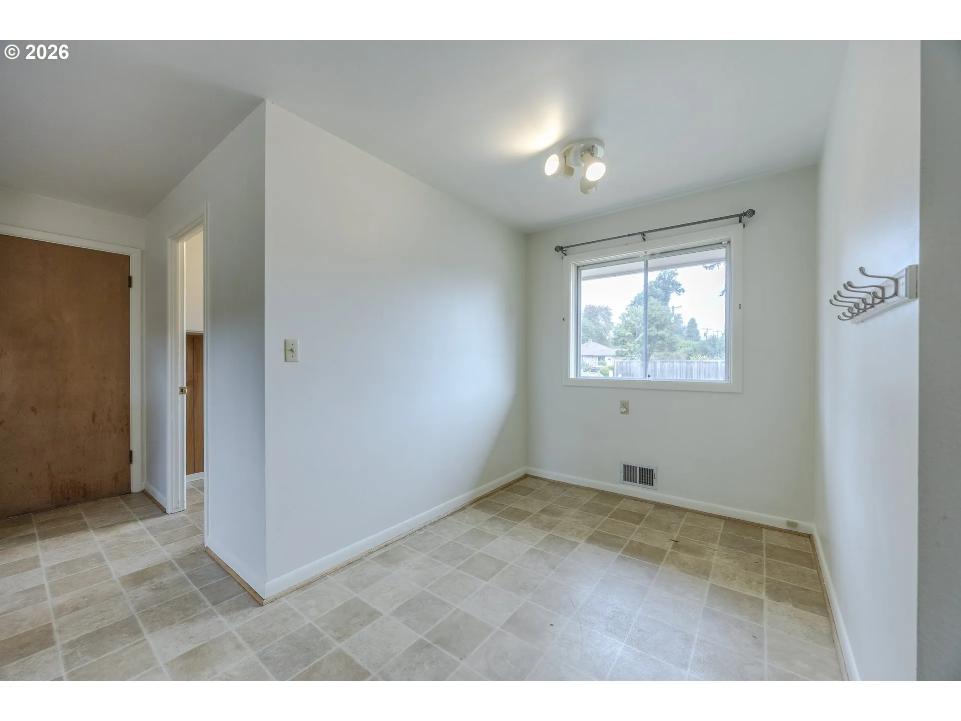Kitchen/Nook-Eating Area