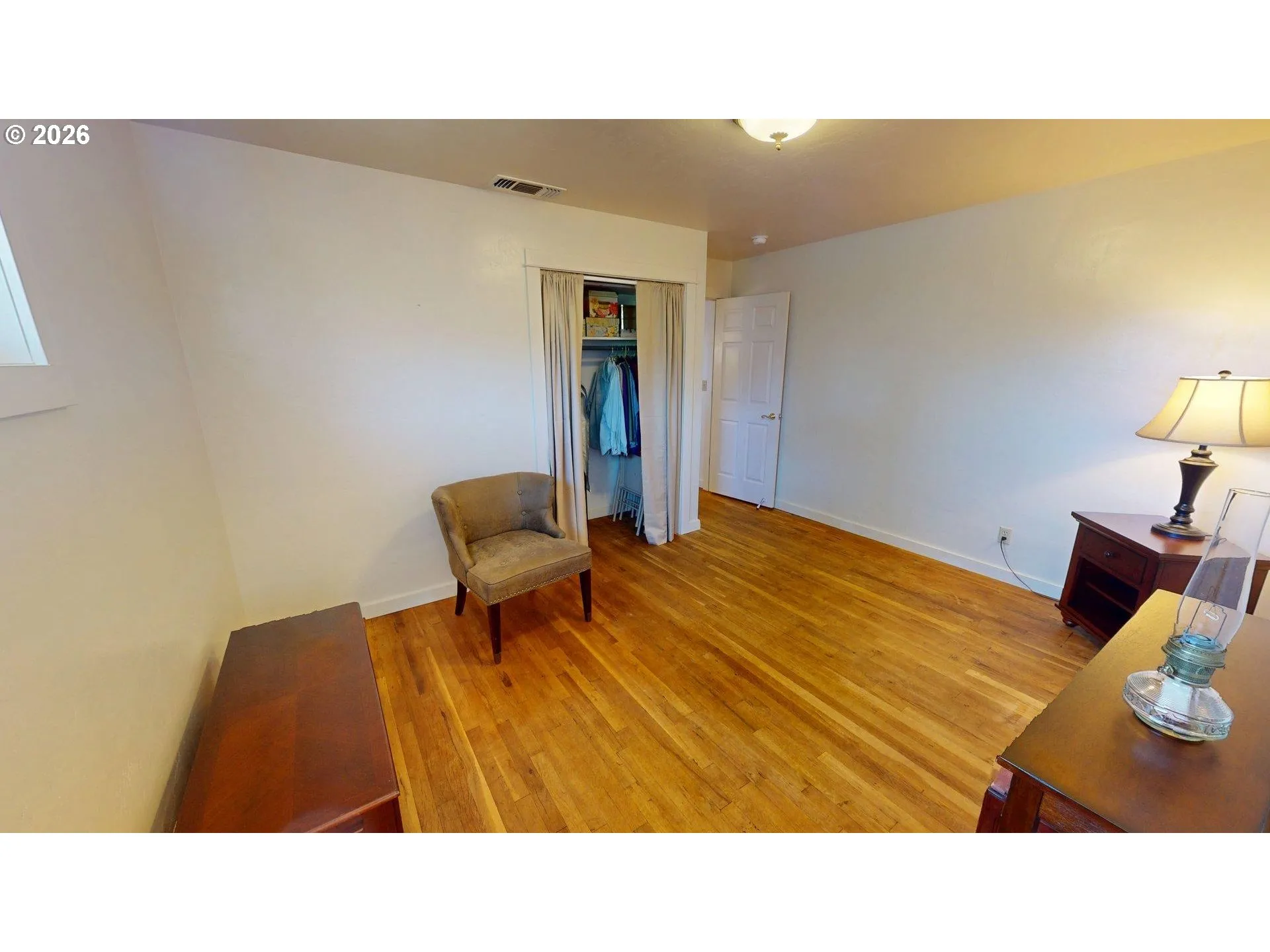 Primary Bedroom-Main