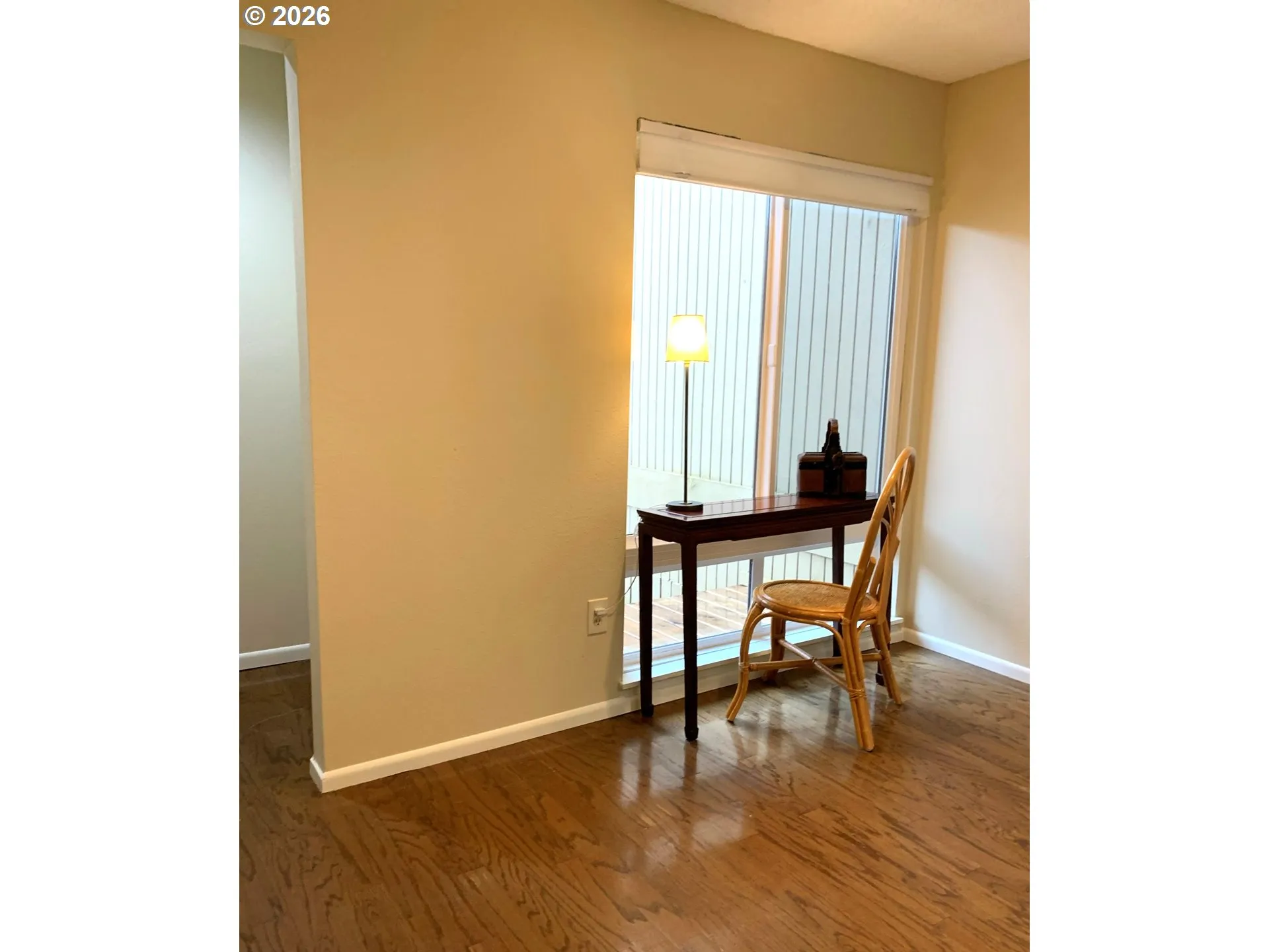 Den/Office-Main