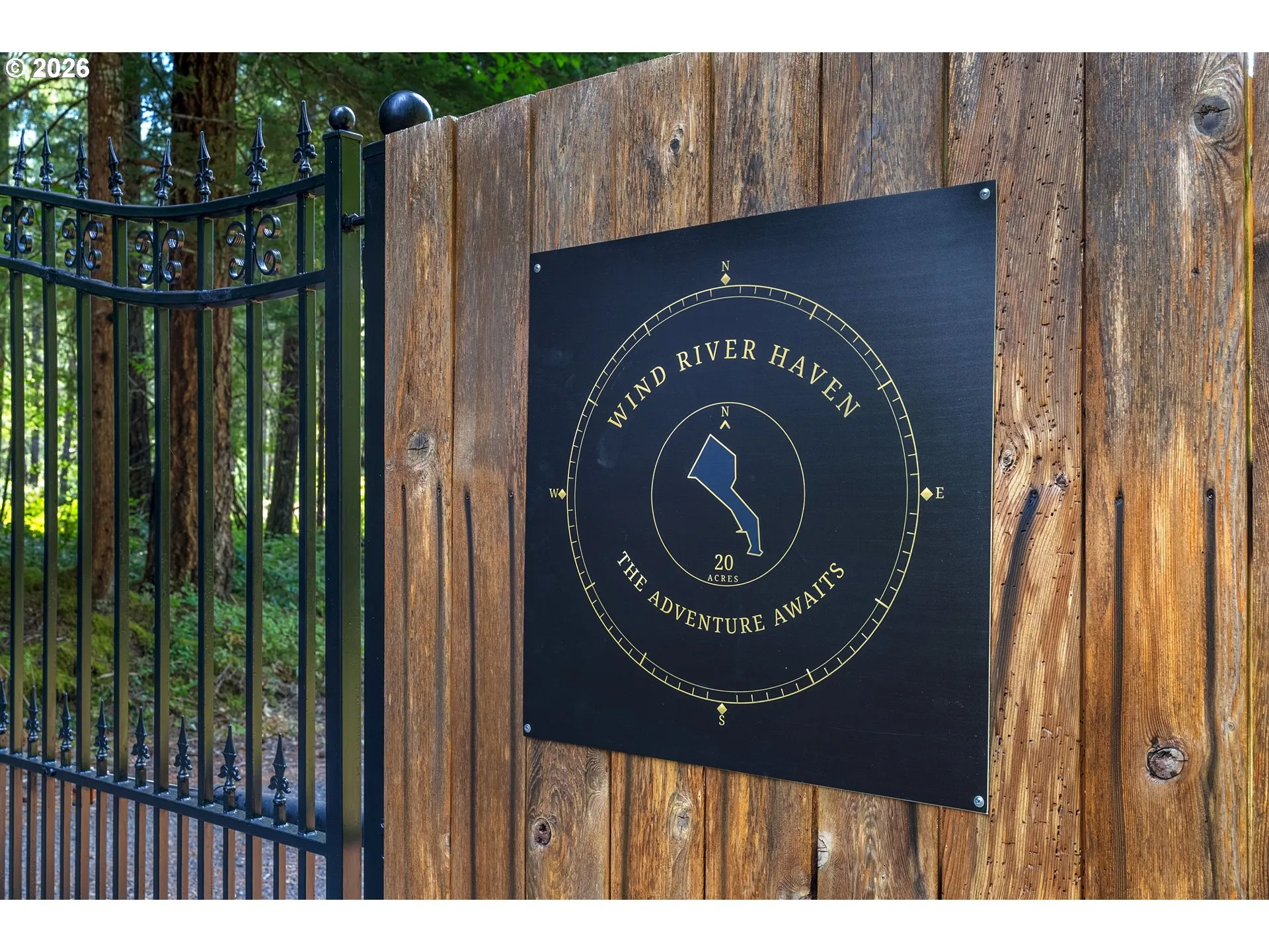 Driveway-Gated