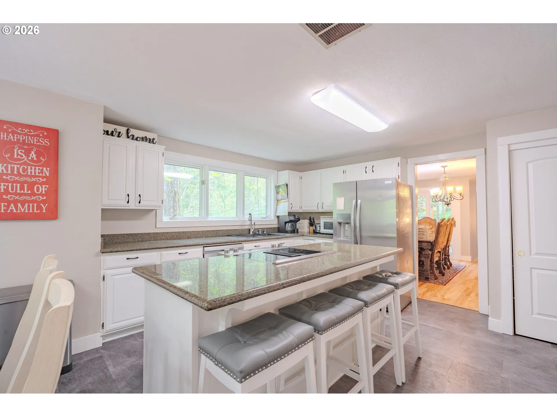Kitchen-Island