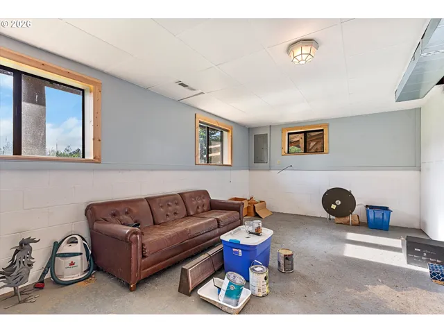 Bonus Room-Lower