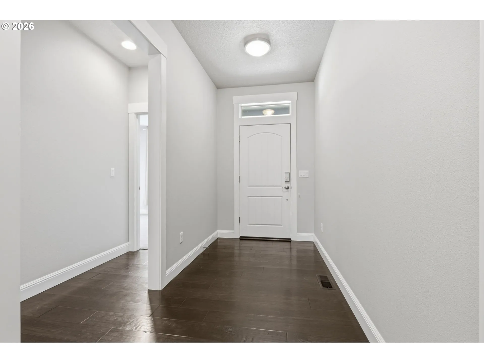 Entrance/Foyer