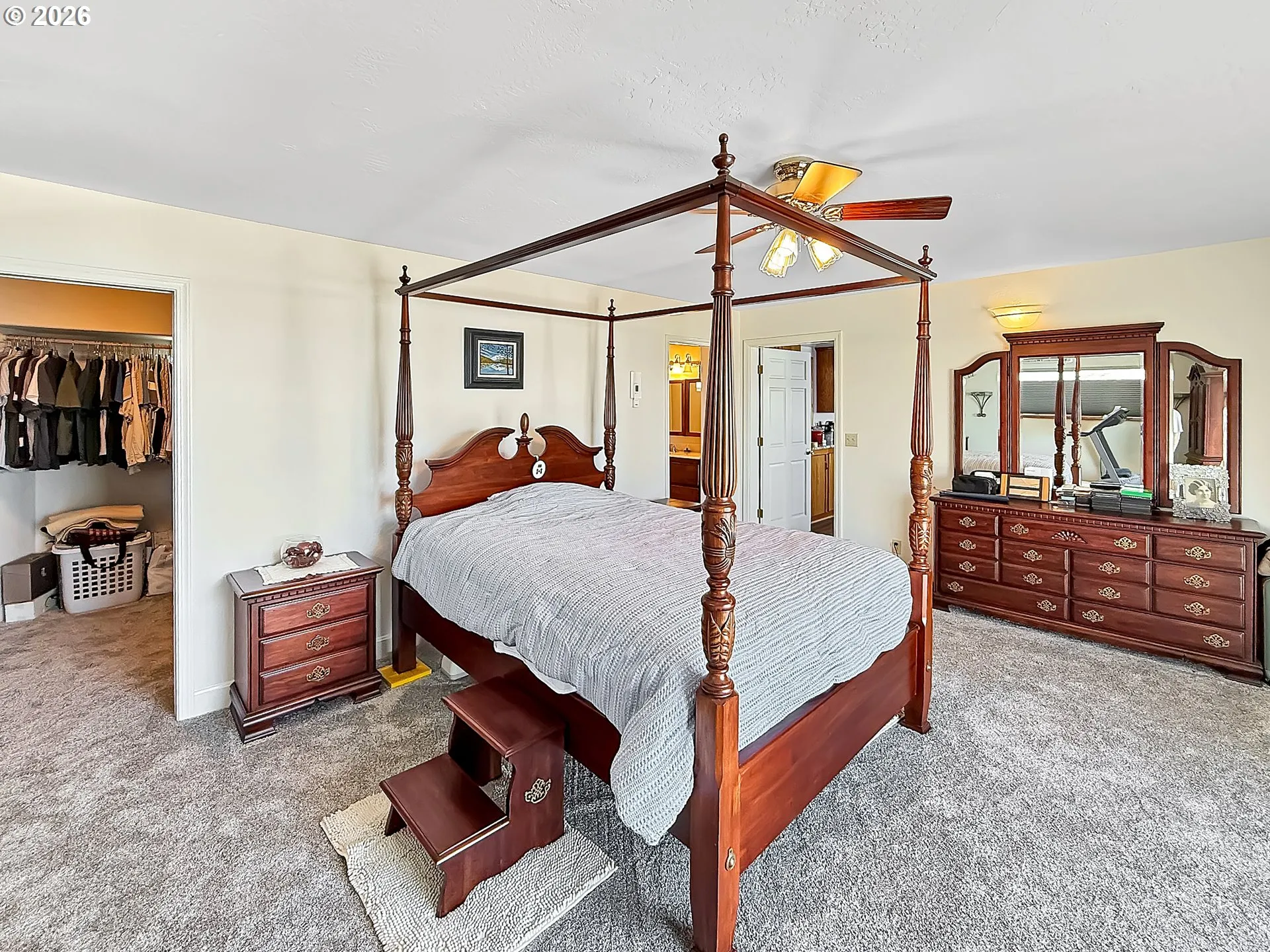 Bedroom, Owner's Suite
