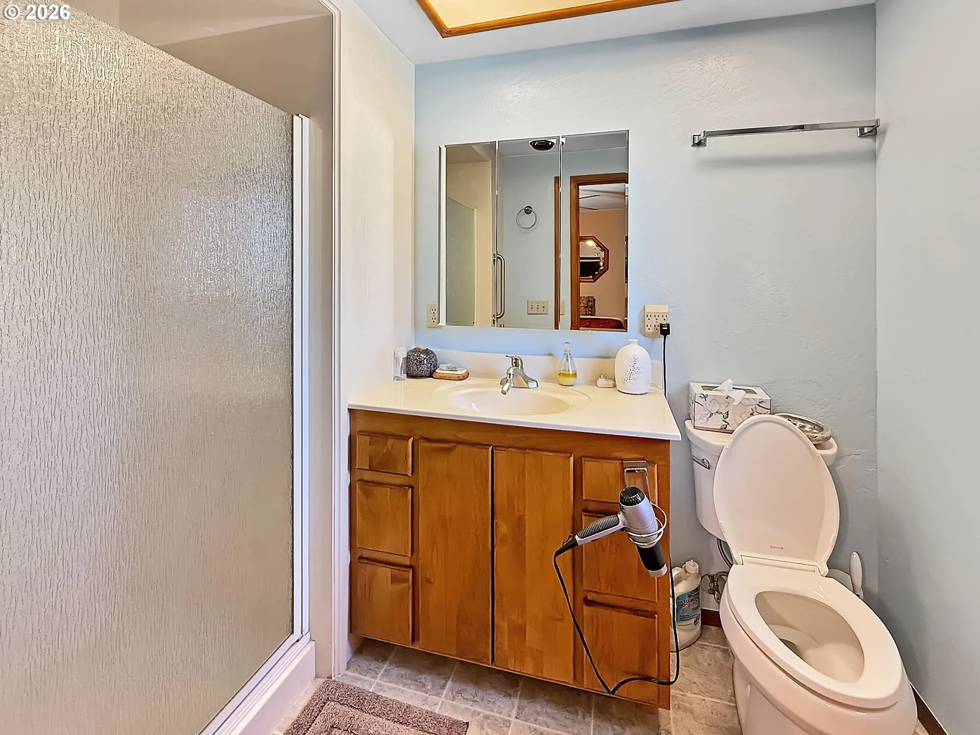 Bathroom, Attached