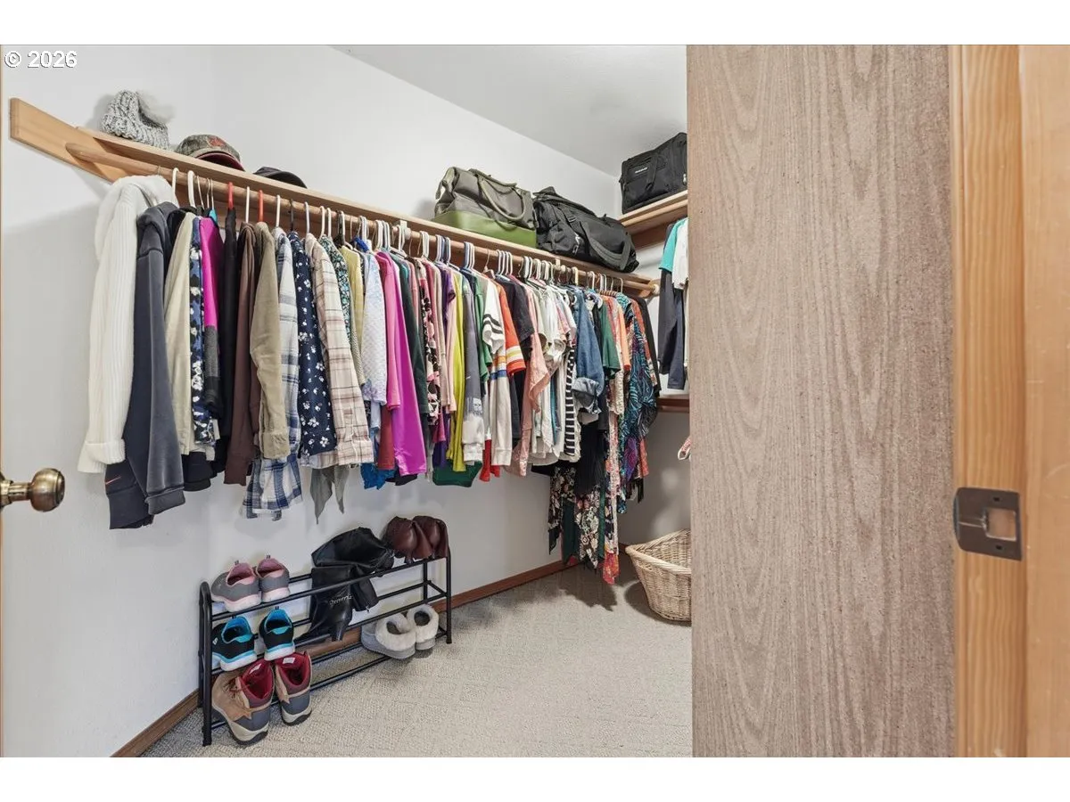 Primary Bedroom-Walk-In Closet