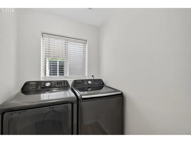 Laundry-Upper