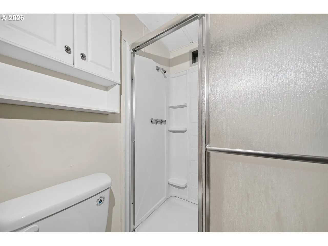 Bathroom-Walk in Shower
