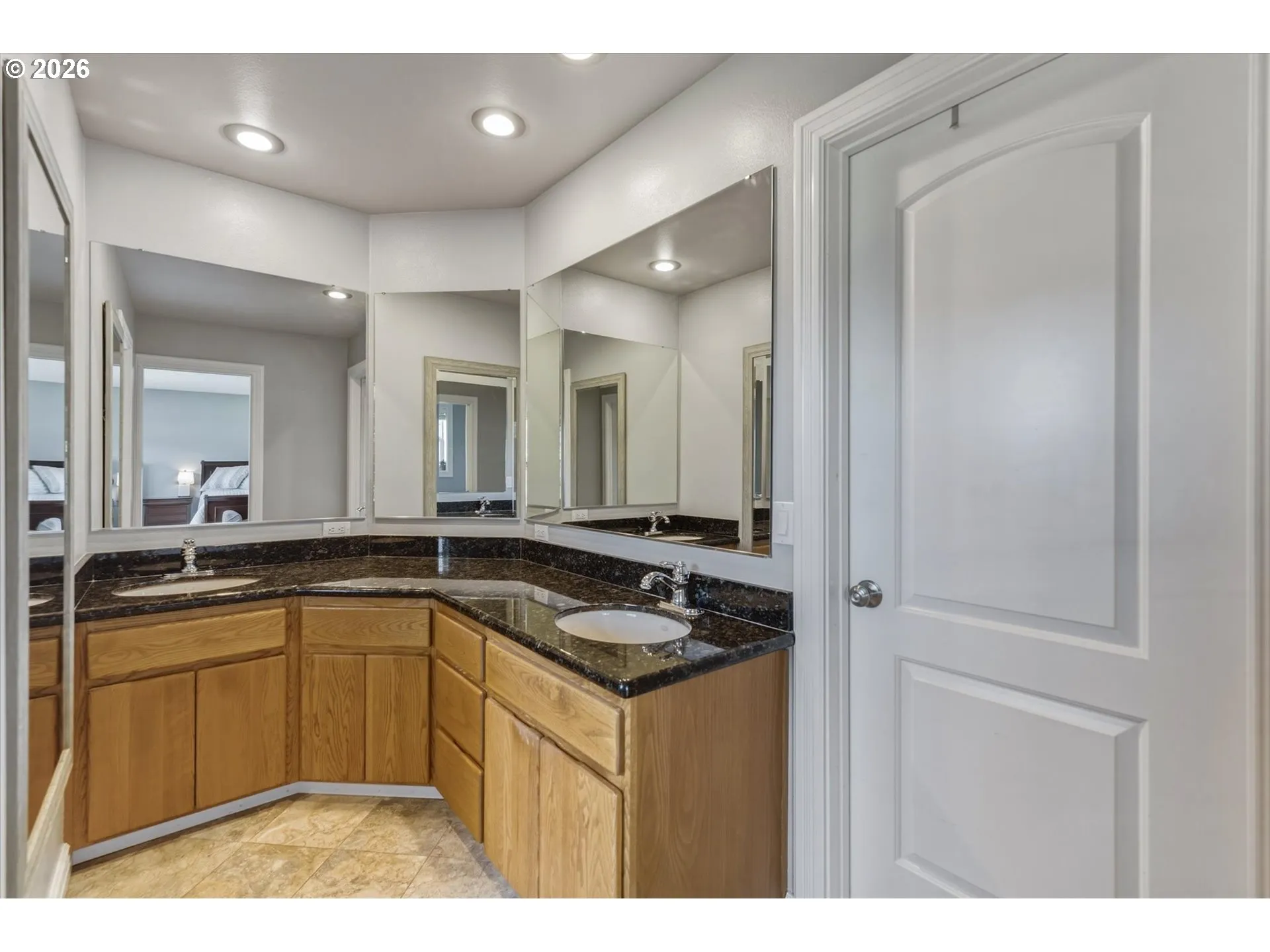 Bathroom, Attached-Double Sinks