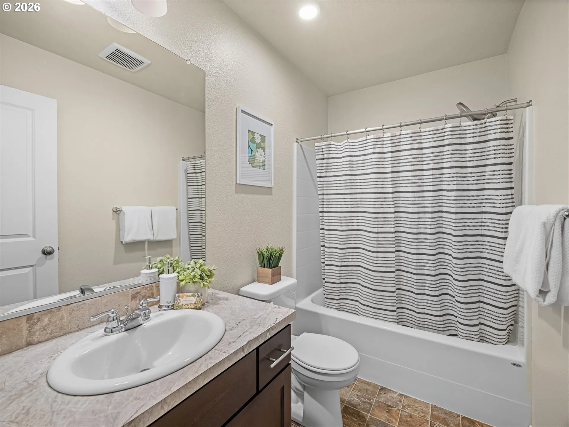 Bathroom-Lower