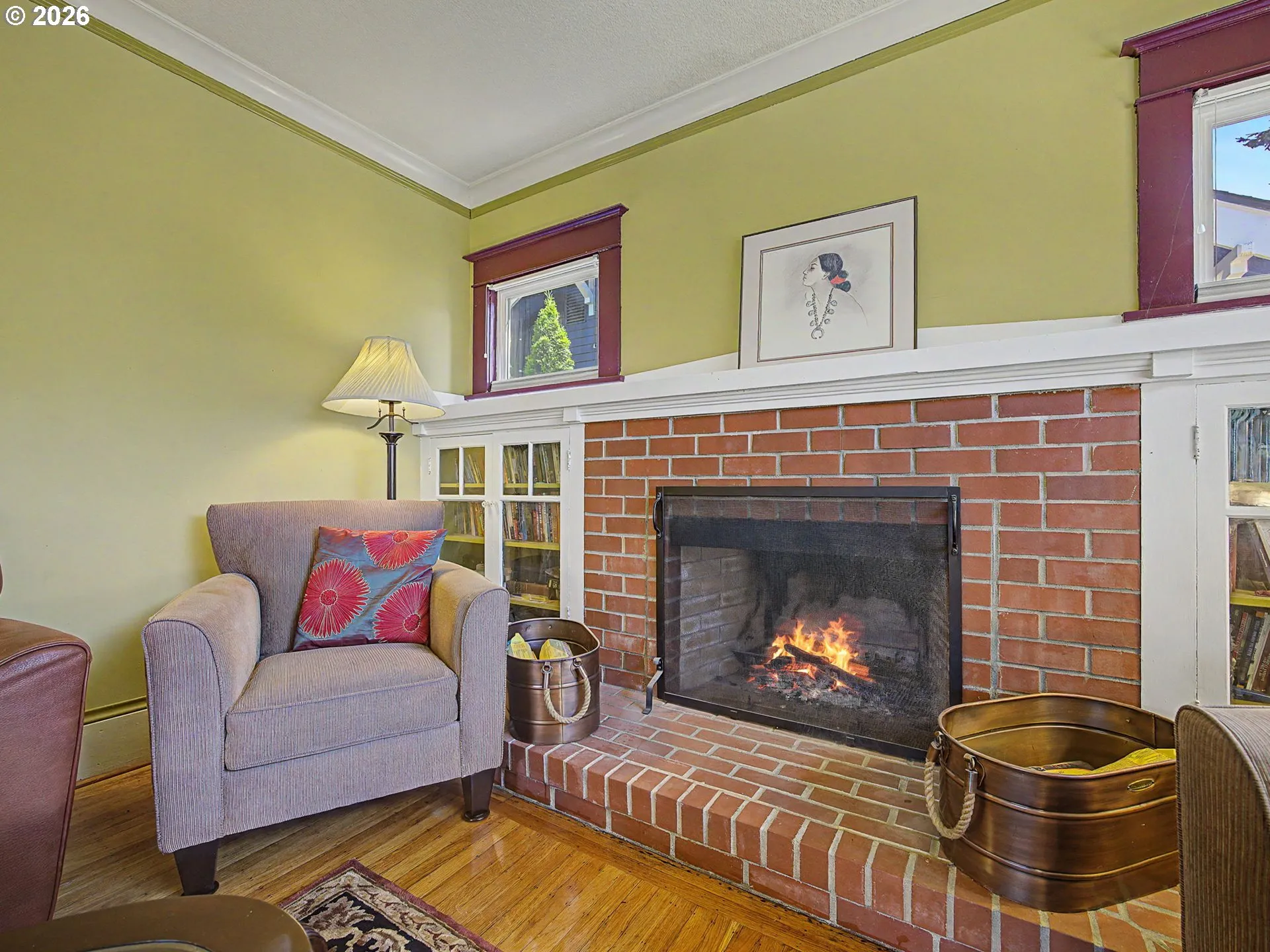 Living Room-Fireplace