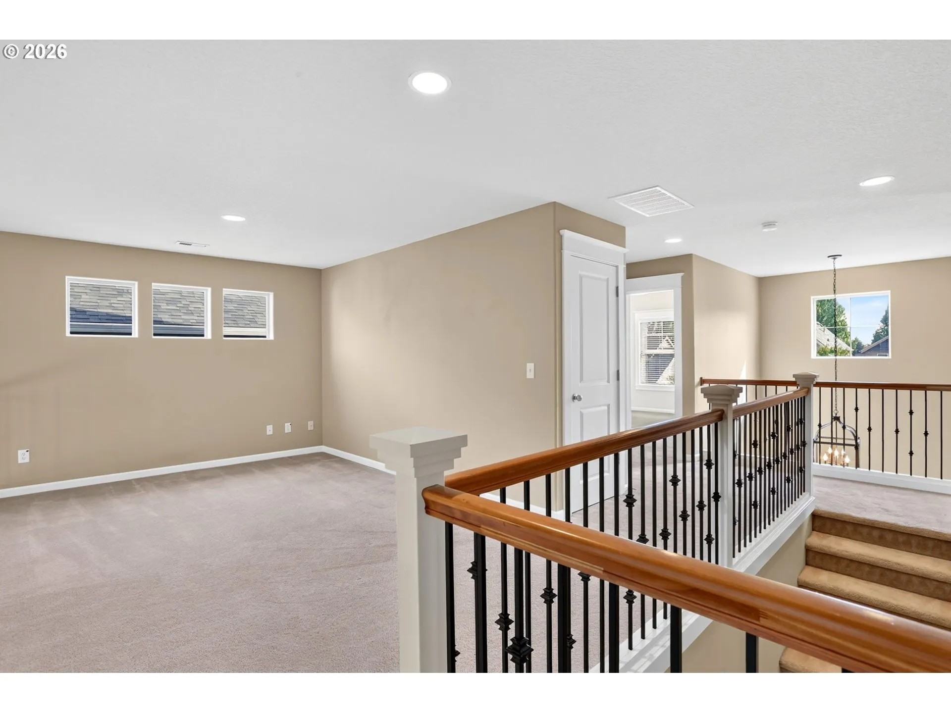 Bonus Room-Upper