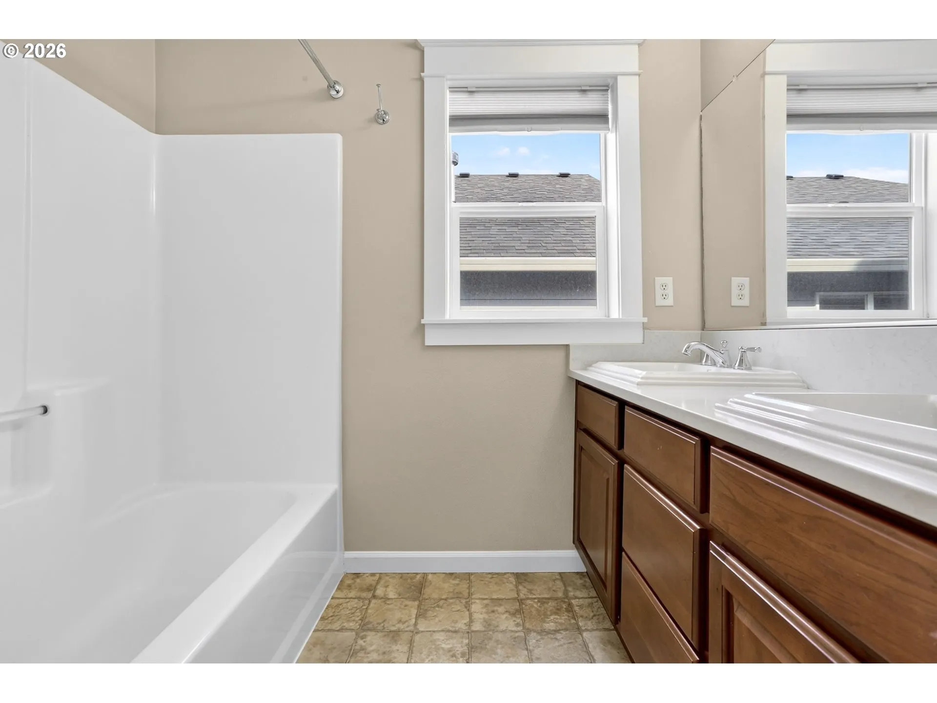Bathroom-Upper