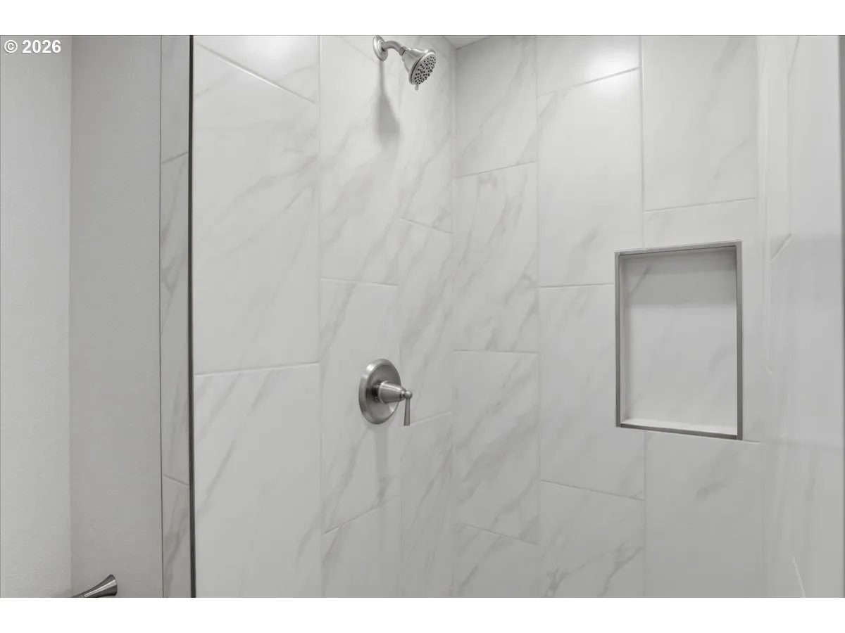 Bathroom, Attached-Walk in Shower