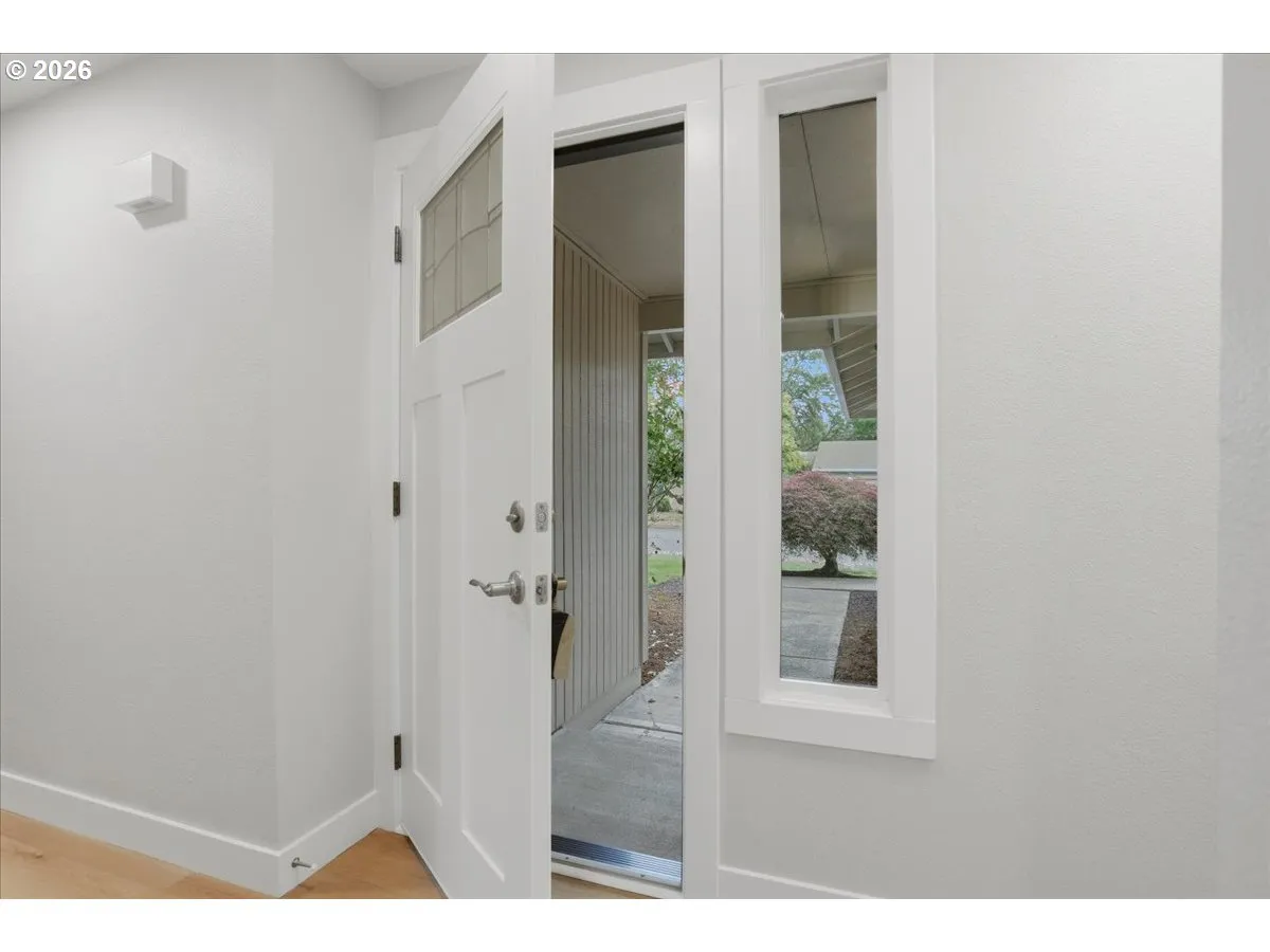 Entrance/Foyer