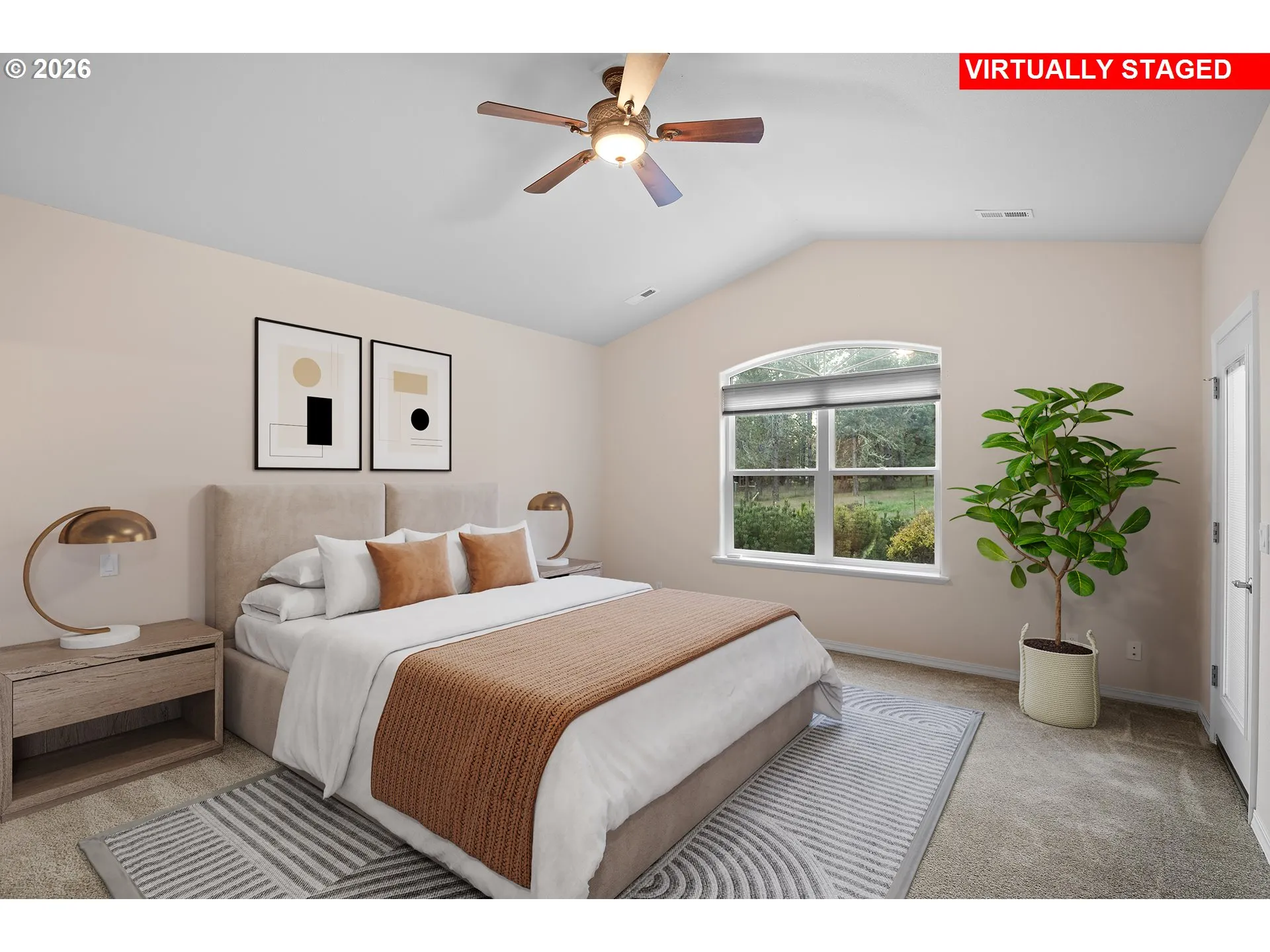 Bedroom, Primary-Ceiling Fan
