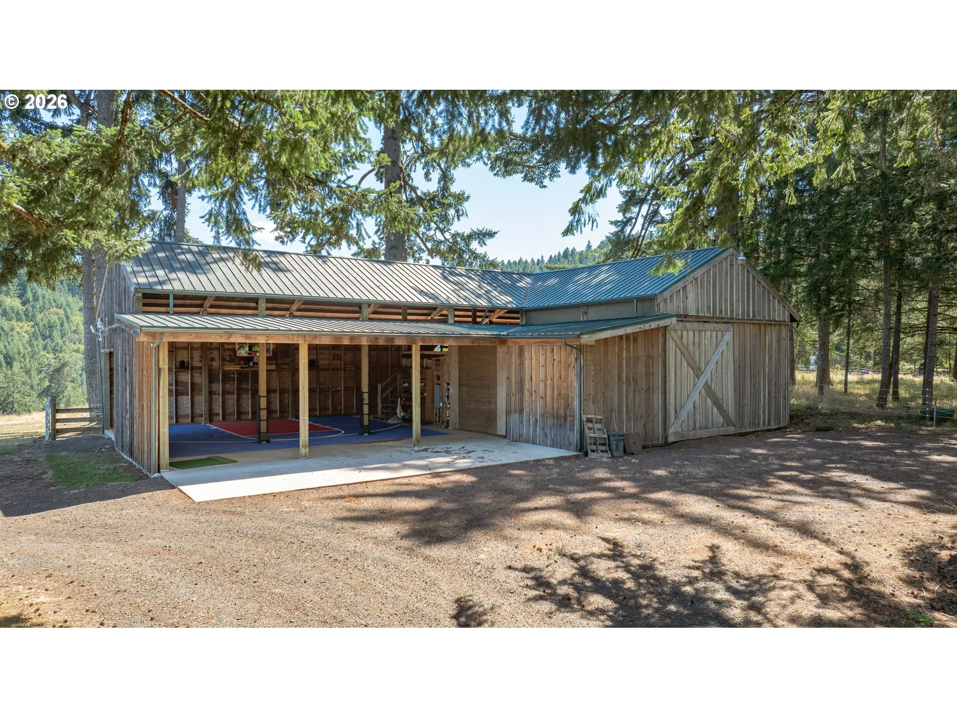 Barn